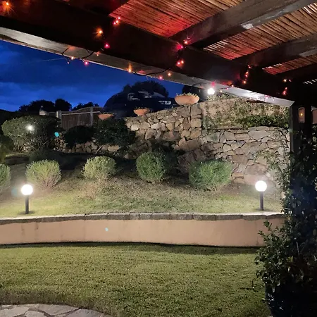 Вилла Sandy Cove Patio Sul Mare